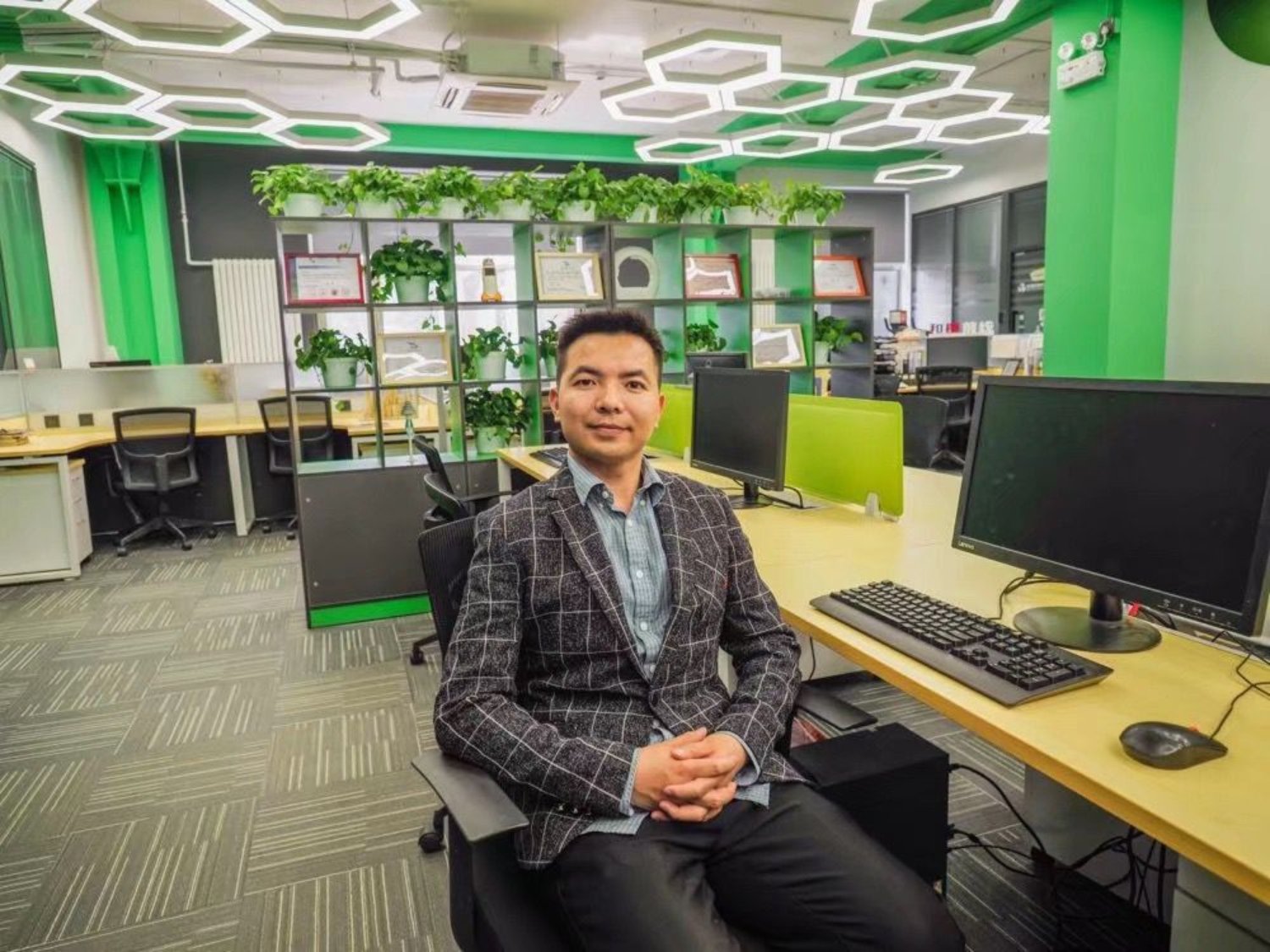 北科大经济管理学院2018级工商管理专业研究生 肖祥应